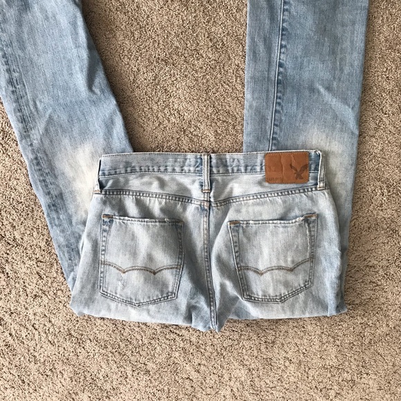 American Eagle Slim Straight Faded Jeans - Picture 2 of 3